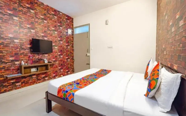 Fabexpress Kings Suites Hrbr Layout