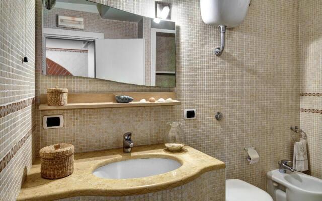 Casa dell'Accademia by Gocce