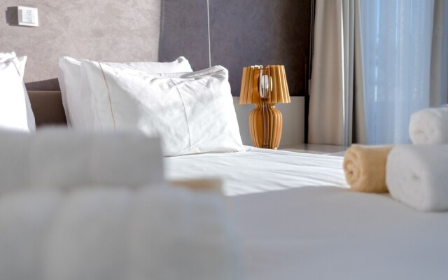 Vivo Mare Beachfront - Seaview Villas