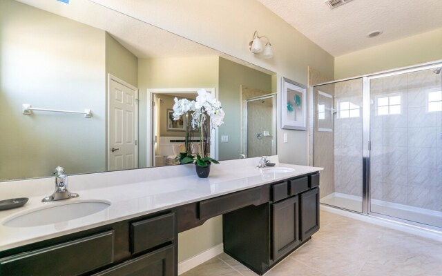 Solterra - 6033 Broad Oak Drive