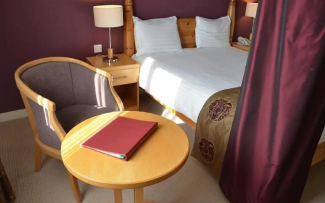The Olde Barn, Sure Hotel Collection by Best Western