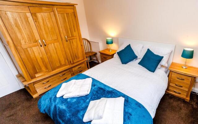 Sawyers Lodge