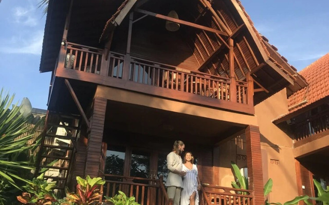 The Jungle Villa