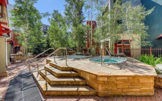 1 Bedroom Mountain Condo in River Run Village with Beautiful Mountain Views and Walking Distance to Ski