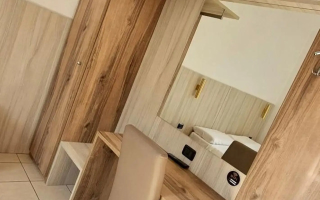 Hotel Mondial