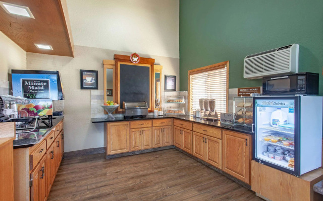 AmericInn by Wyndham Cloquet