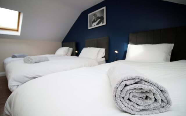 Karah Suites - Church Road II