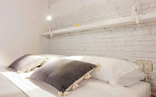 Palermo Palazzo Reale Modern Studio