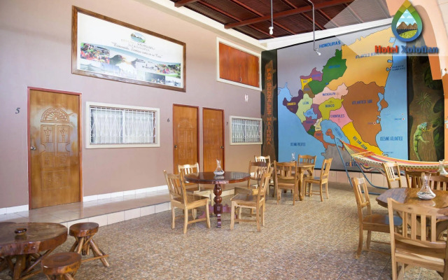 Hotel Xolotlán - Hostel