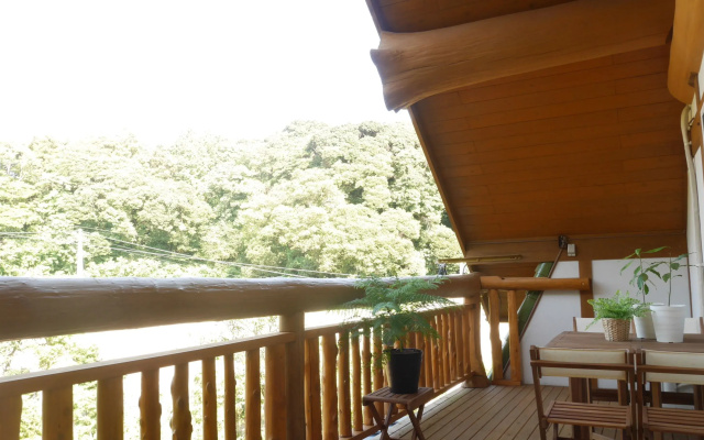 Shimano Log House