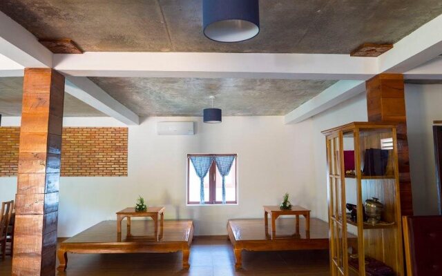 Angkor Dino B&B