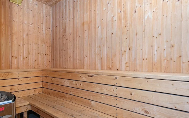 8 Person Holiday Home in Ebeltoft-by Traum