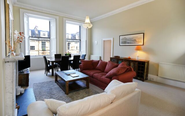 Modern Luxury City Apartment Edinburgh