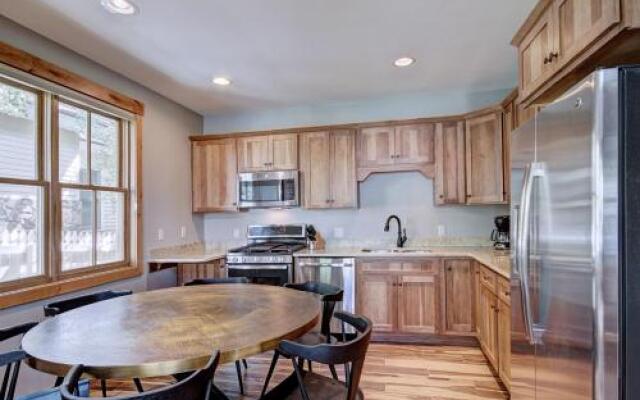 Main Street Retreat Apartment