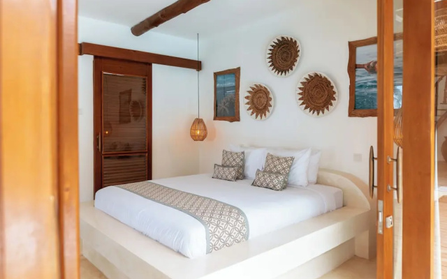 Villa Onu Mentawai – Guest Rooms – Katiet