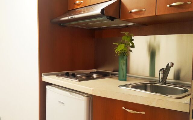 Paradosi Rooms & Apartments