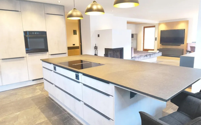 Exclusive Apartment With Garden and Whirlpool