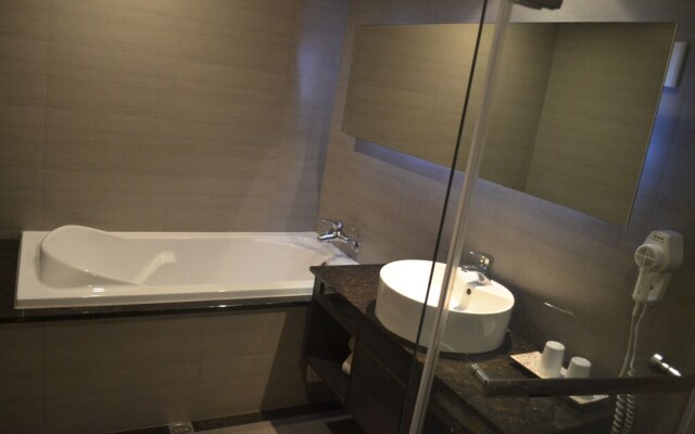 SLV Hotel Group - SLV Business Hotel