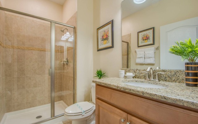 Pleasant home near Disney with private pool