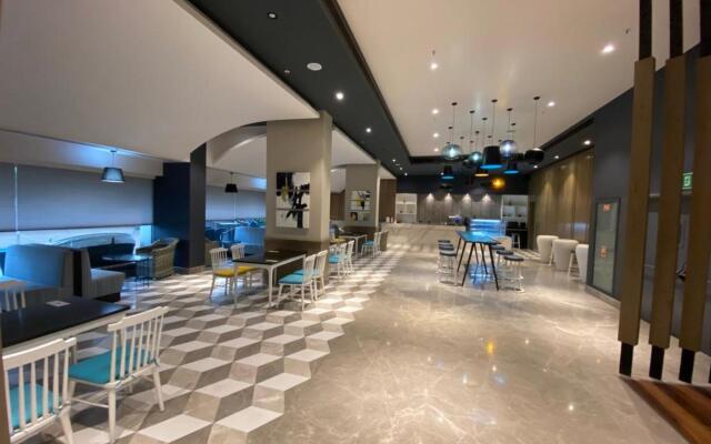 Country Inn & Suites By Migrolino