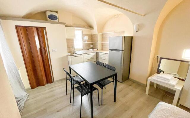 Monolocale a 50 metri dal mare