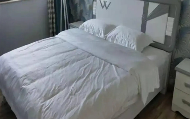 Xinchang Yunqi Small Building House