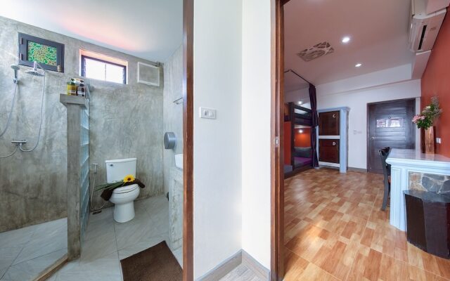 Kerton Hostel