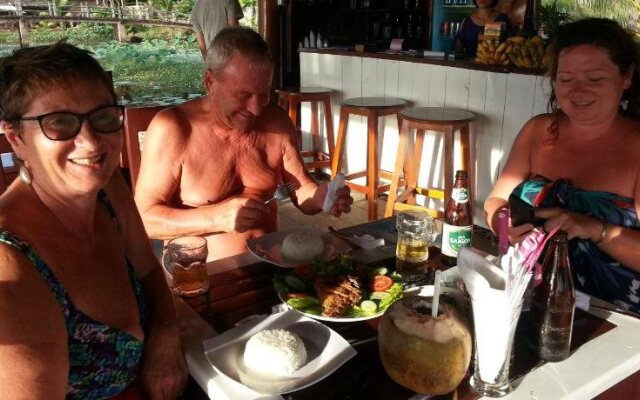 Coastal Village Beach Resort Phu Quoc