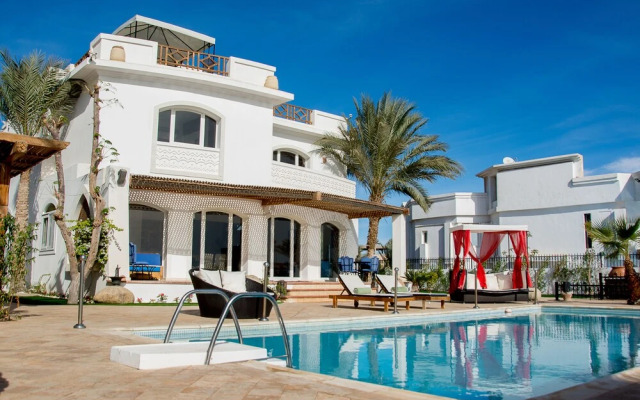 Villa Jacaranda