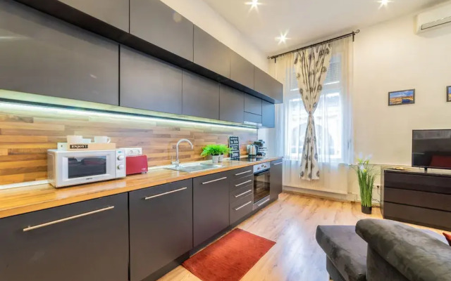 Real Apartments Anker koz