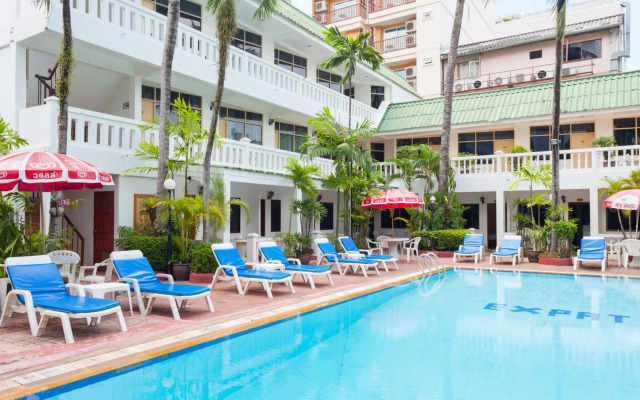The Expat Hotel