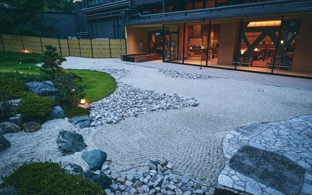 Ooedo Onsen Monogatari Premium Shirahama Gyoen