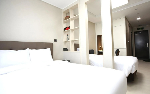 Am Hotel