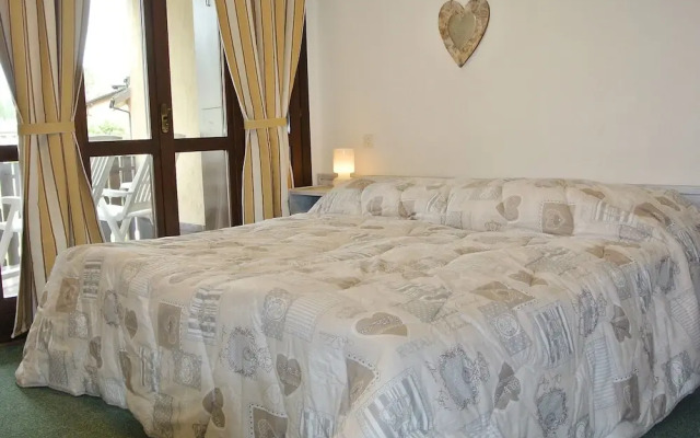 13-6 - One Bedroom