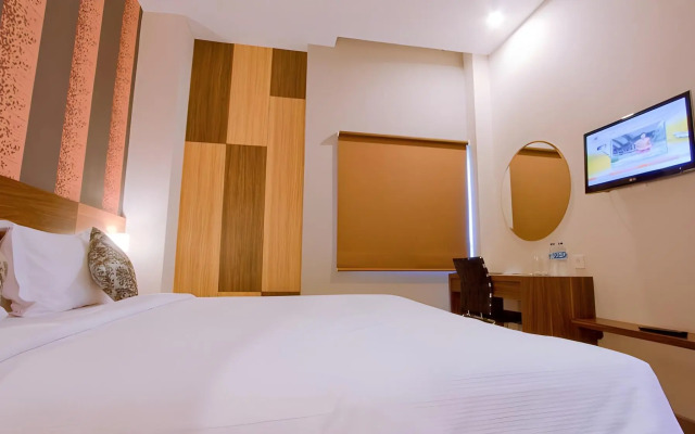 Splash Hotel