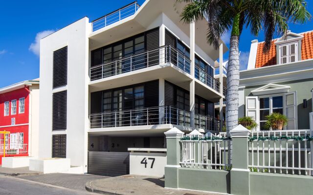 Amazing Sea View Penthouse w/ Private Rooftop