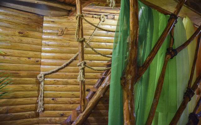 CHALET TROPICAL Hotel & Restaurant-Pizzeria