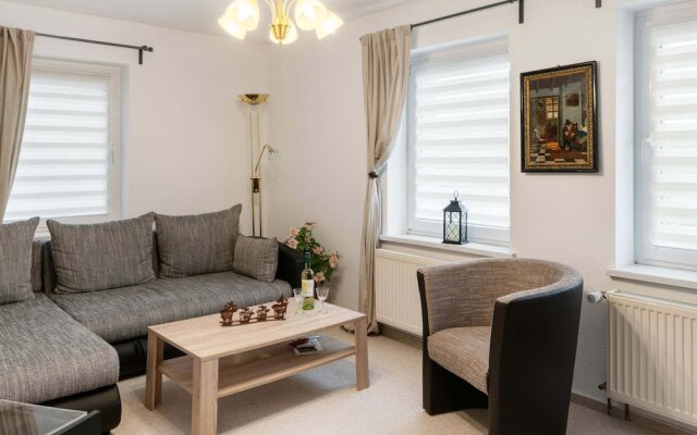 Serene Holiday Home in Naumburg near River