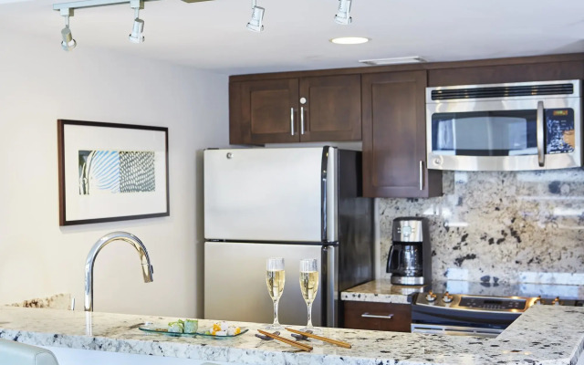 Ilikai Hotel & Luxury Suites