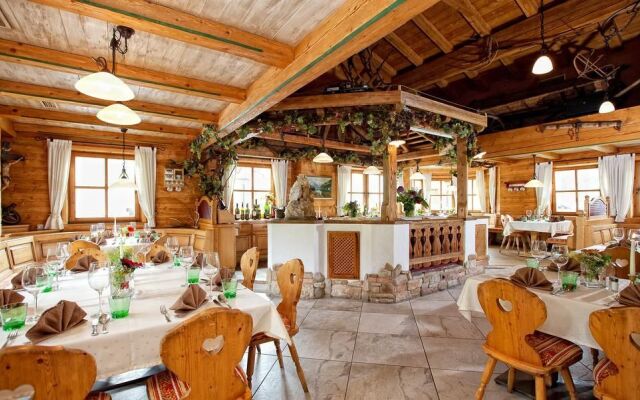 Hotel Riederalm