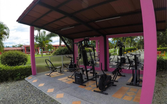Hotel Campestre Los Tucanes