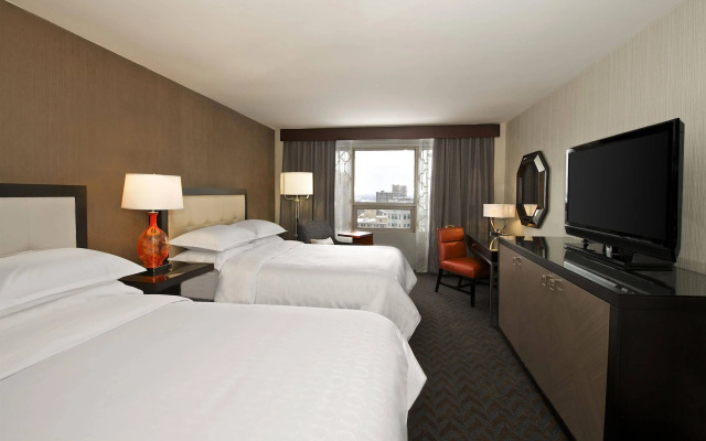 Sheraton Indianapolis City Centre Hotel