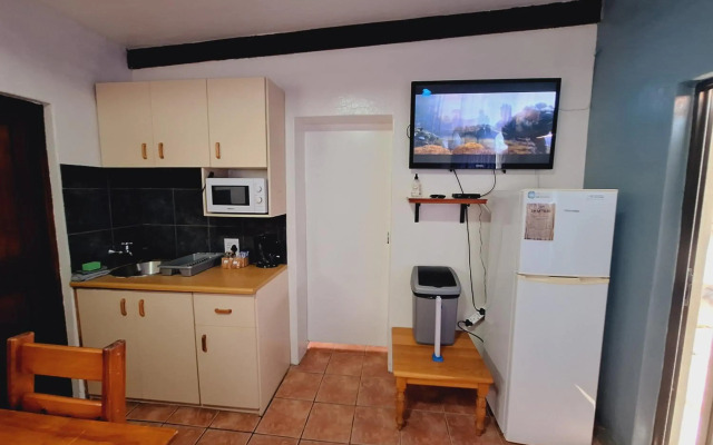 Swartberg Cottages