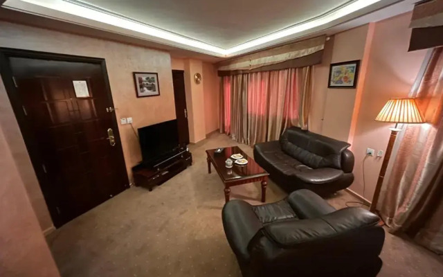 7 Wonders Hotel