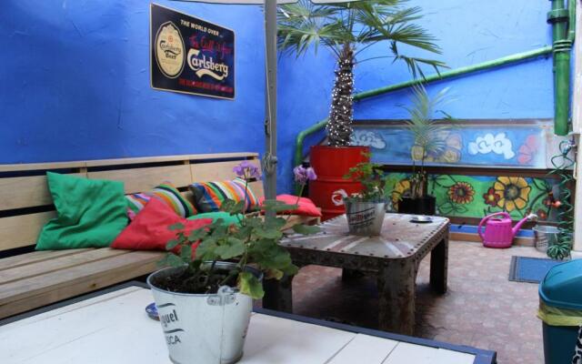 Hostal Erasmus by gaiarooms