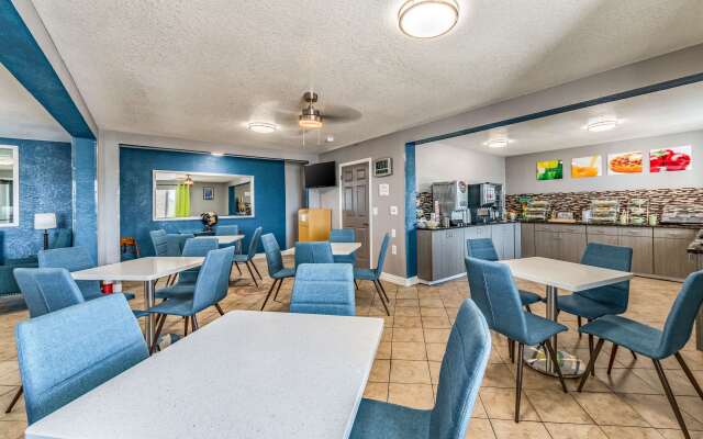 Quality Inn I-10 East near Frost Bank Center