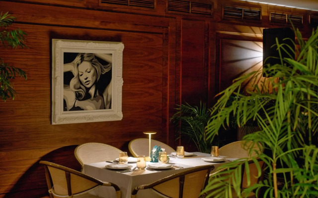 Palmyard Hotel