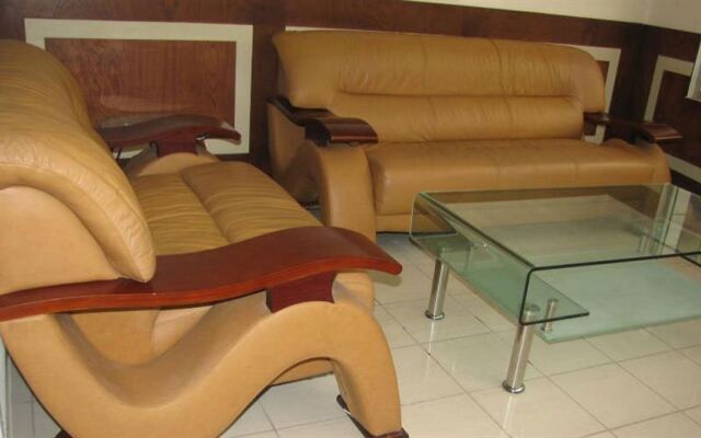 Afrique Hotel Douala Airport