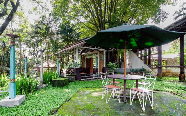 OYO 430 Grand Mulia Sakinah Boutique Hotel