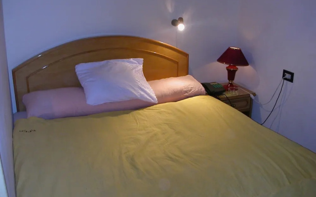 High Way Hotel